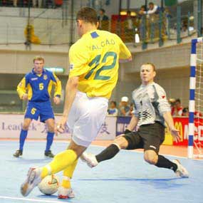[falcao_futsal.jpg]