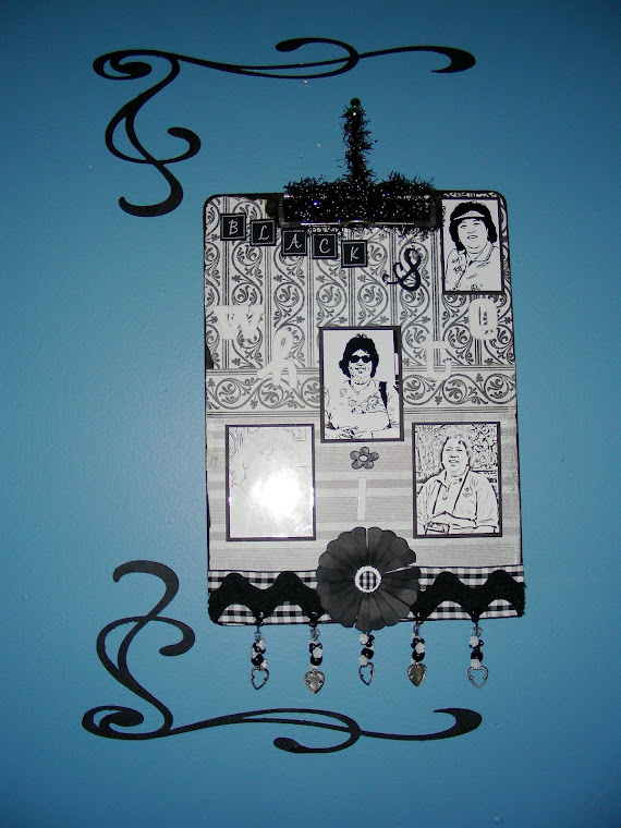 black & white clip board