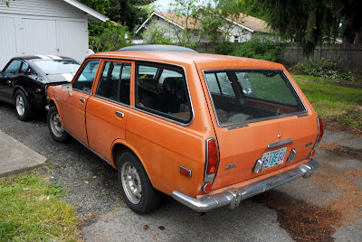 OLD PARKED CARS.: Eugene Datsun Collection, Part 2 of 3 ...