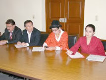Asambleístas Fernando Cáceres, Lourdes Tibán, María Muñoz y otras autoridades trataron Ley de Aguas