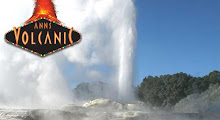 beautiful Pohutu geyser 'plays' every 35-45 mins. Only a 2 min drive