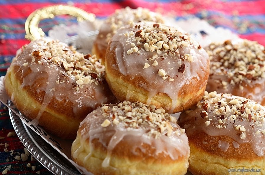 Happy Pączki Day - Lovely Little Things