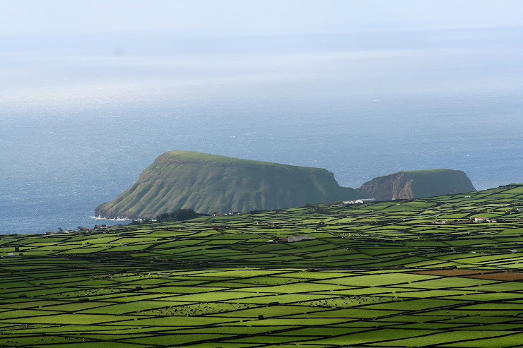 Da Serra do Cume - Vista sobre o Ilheu da Cabra