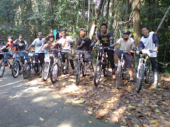 Kengkawan Main DH di Bukit Pelindung