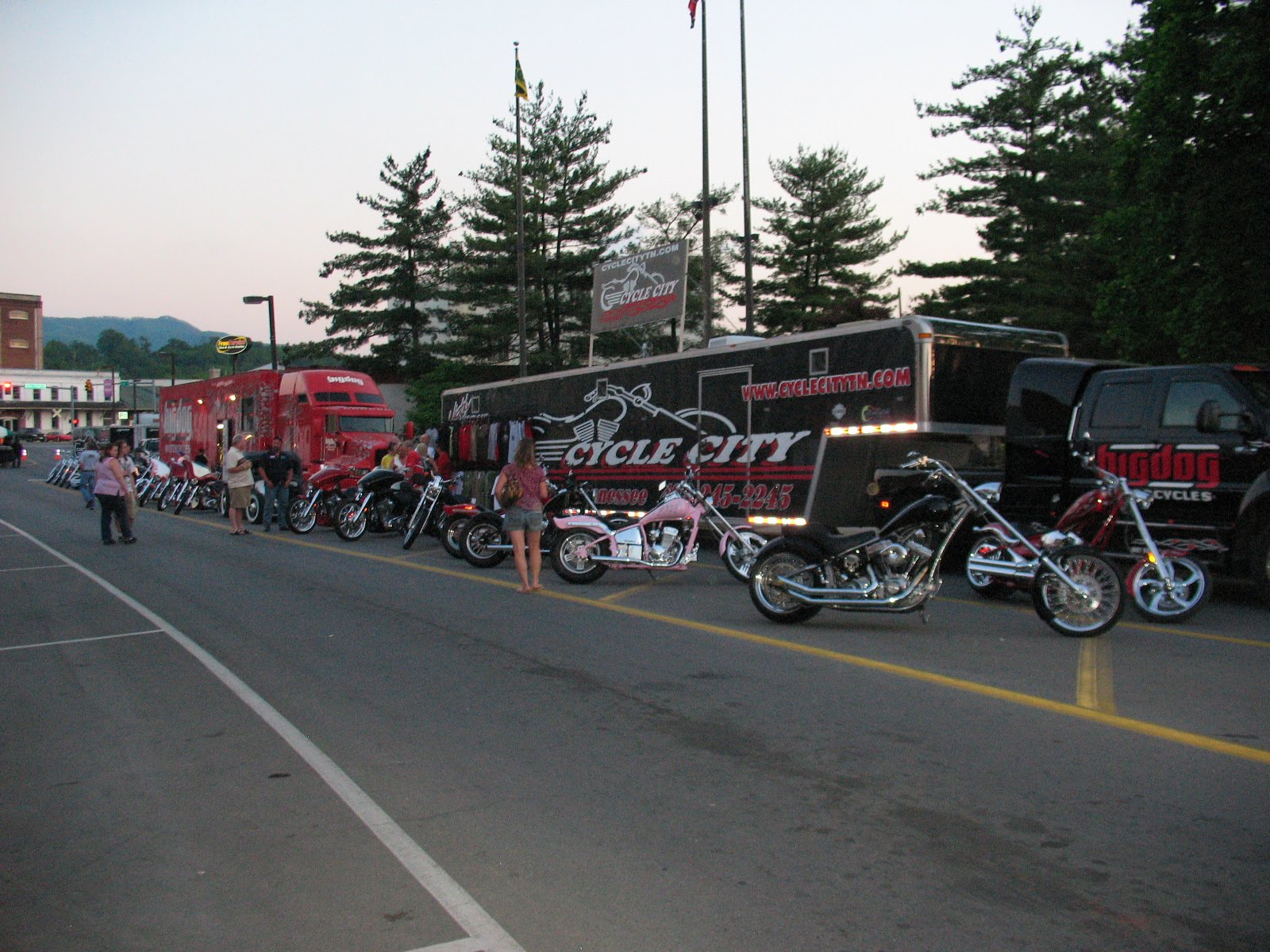 EAST TENNESSEE LAND AND HOMES Thunder In The Mountains Motorcycle