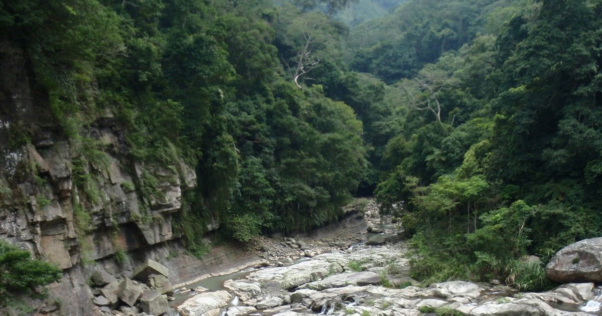 Taiwan Trance 台灣出神 Shen Xian Valley Waterfall 神仙谷瀑布