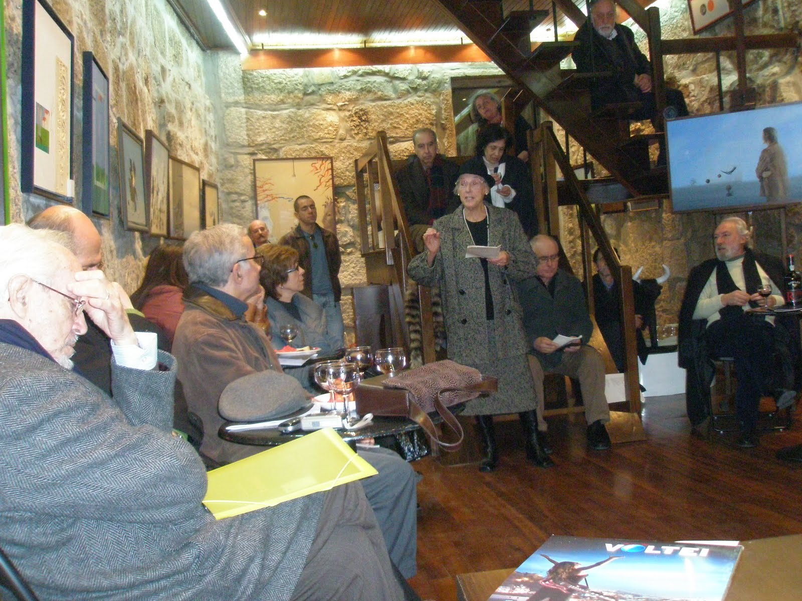 [PC200133.JPG]