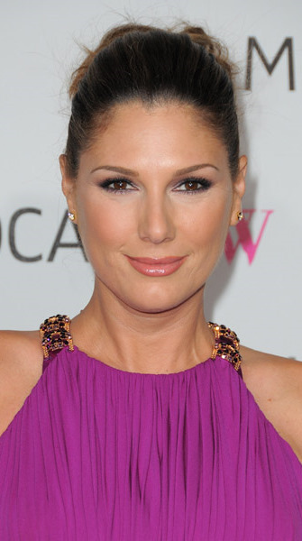 Daisy+fuentes+hair+color
