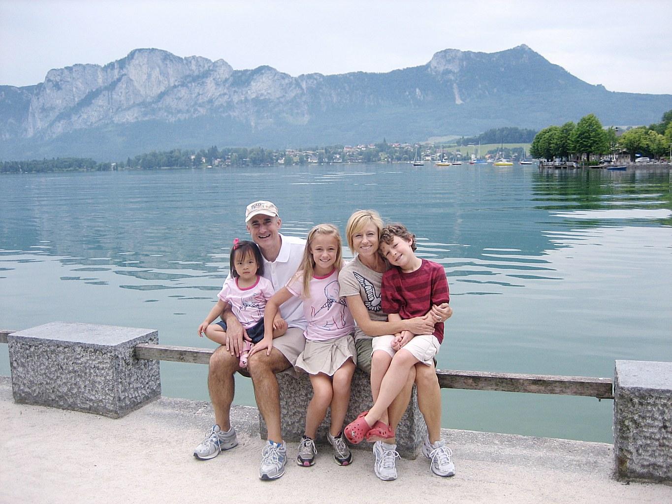[mondsee+austria+family.jpg]
