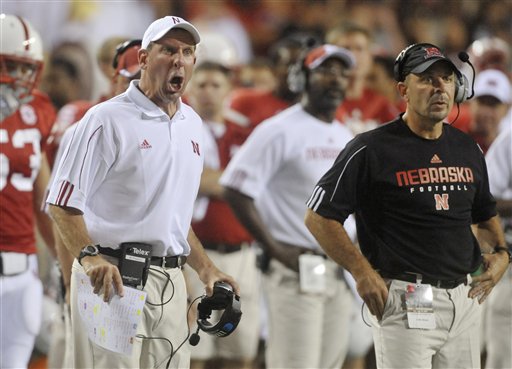 [Pelini+Corncob.jpg]