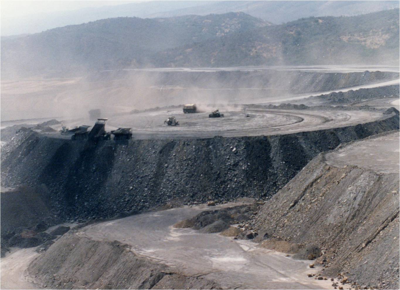 mining engineering MINE DUMP DESIGN