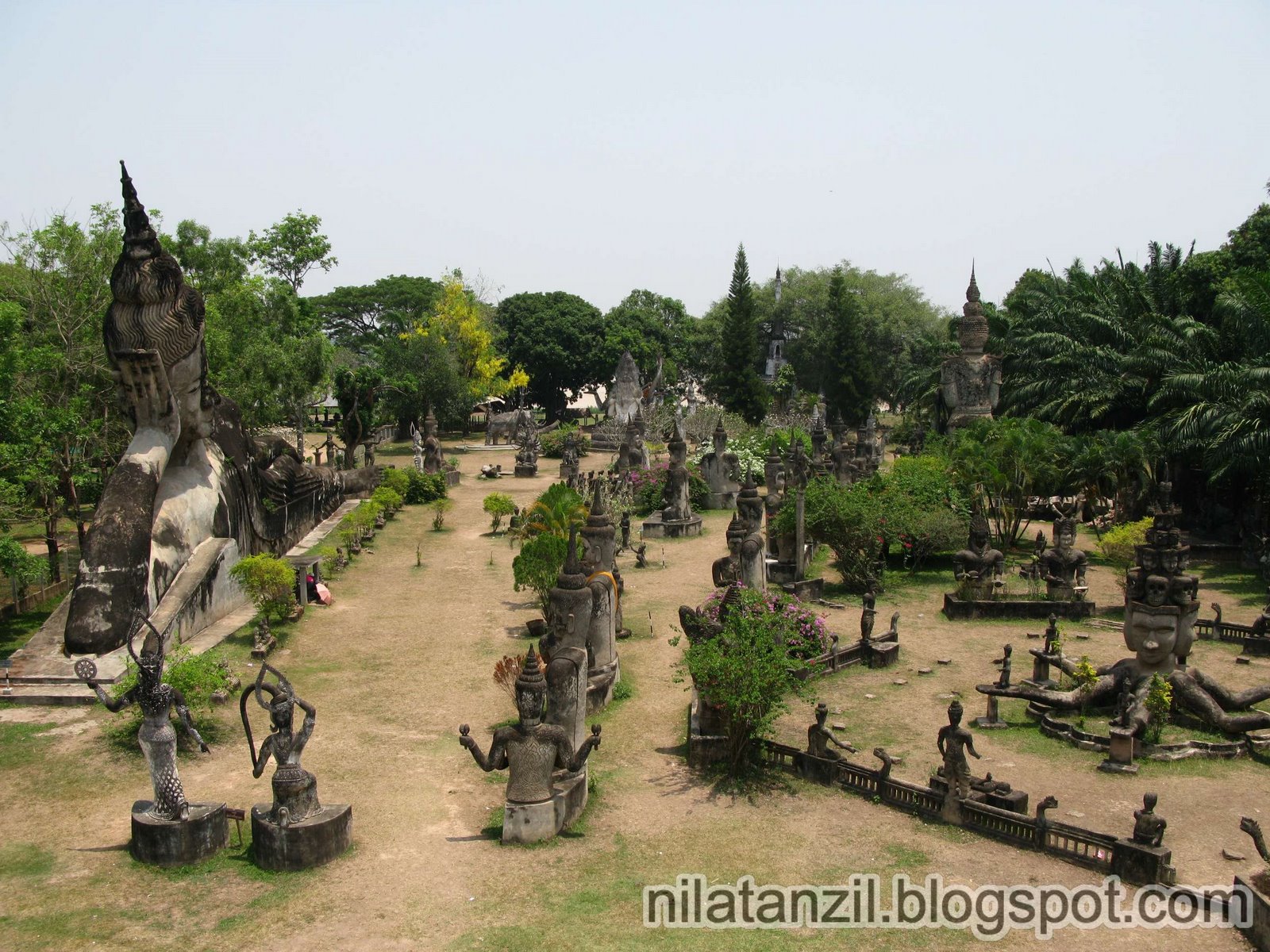 [buddhapark2wtmk.JPG]