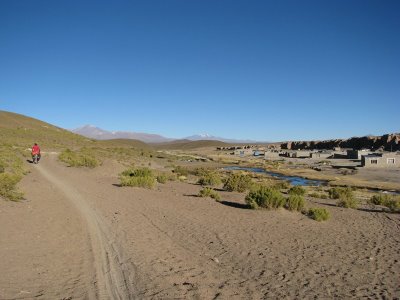 [IMG_1080.JPG]