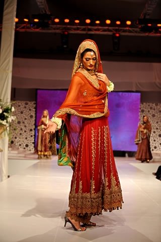 Pakistani Model Bridal Anarkali Fashion, Orange Colou Bridal Anarkali Dress