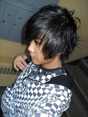 cool emo hairstyles for guys. Emo Haircut for Boys 2009