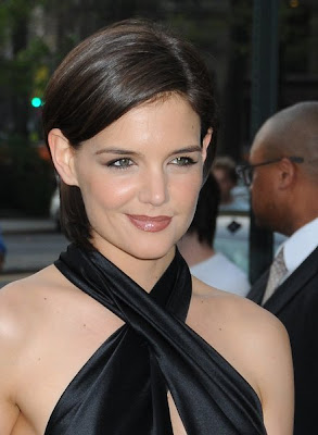 Katie Holmes Daily Hairstyle