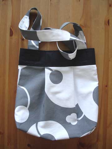 [szürkefekete1.jpg]