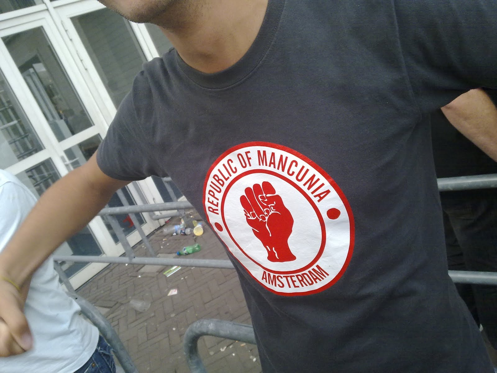 http://1.bp.blogspot.com/_NUc36RpoUVA/TErCABqgbpI/AAAAAAAADWo/vqPJ51g0F_k/s1600/chelsea+012.jpg