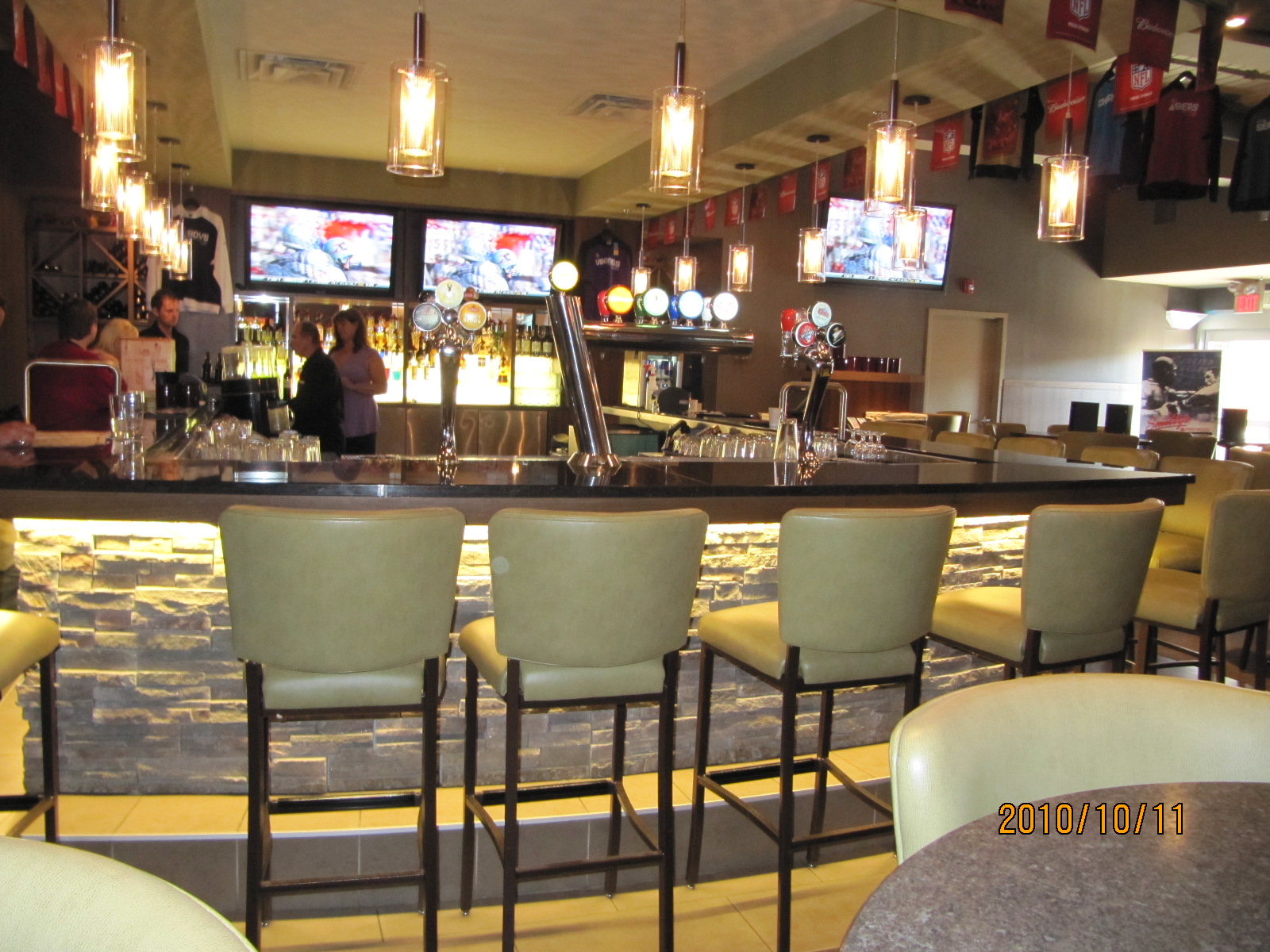 Jeeps Pubs Taverns and Bars Smitty's Lounge at the Westwood Village