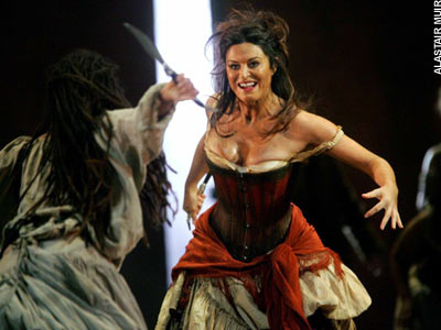 http://1.bp.blogspot.com/_NZOMrf8Xa78/SOBkNJhS0jI/AAAAAAAAKYg/b9AMROxXcQ8/s320/btcarmen11.jpg
