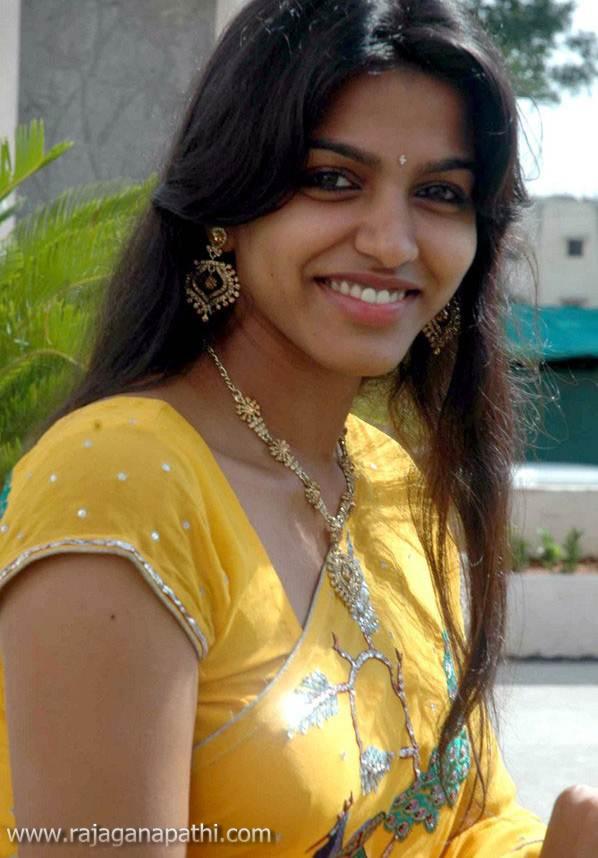 Portmakan Sg South Actress Dhanshika Wearing Yellow Transparent Saree Hot Stills Collection Actress dhanshika shoots for maanja velu. portmakan sg blogger