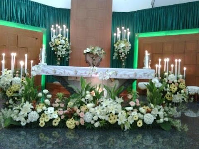 Serafien Perangkai Bunga Liturgis Altar