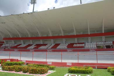 Tempos de Futebol - Estádio Eládio de Barros, Recife-PE. O popular Estádios  dos Aflitos carrega em sua história partidas épicas. 1939- Náutico 5x2  Sport, inauguração do estádio; 1945- Náutico 21x3 Flamengo de