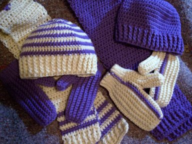 crocheted hats, mittens & scarves for charity