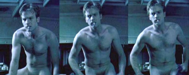 [ewan+mcgregor+smoking+naked.jpg]