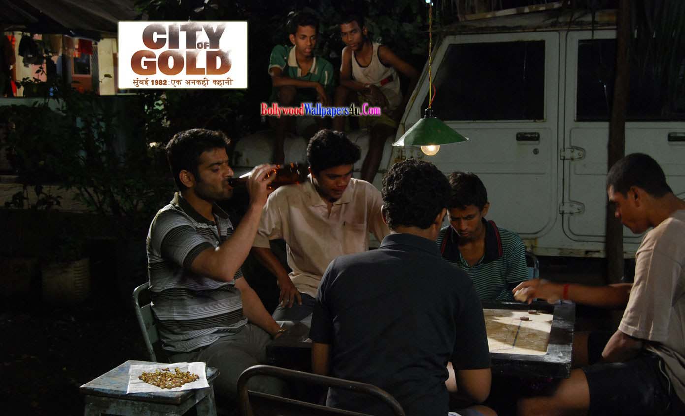 http://1.bp.blogspot.com/_NellBgY9Zqs/S-YgDqO-ImI/AAAAAAAAHIg/9VrjKk2fEu4/s1600/bollywood-film-city-of-gold.jpg