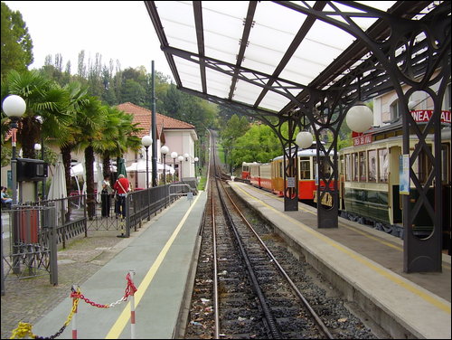 [Funicular.jpg]