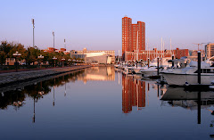 Magic Hour @ the Inner Harbor