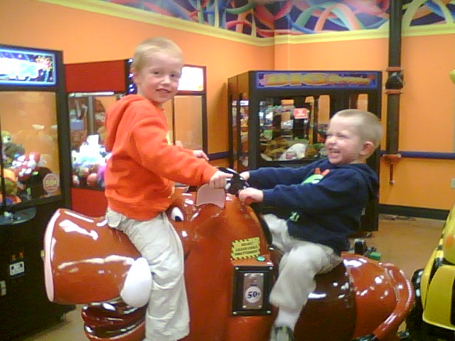 [Parker+and+Trey+Walmart+Ride+2009.jpg]