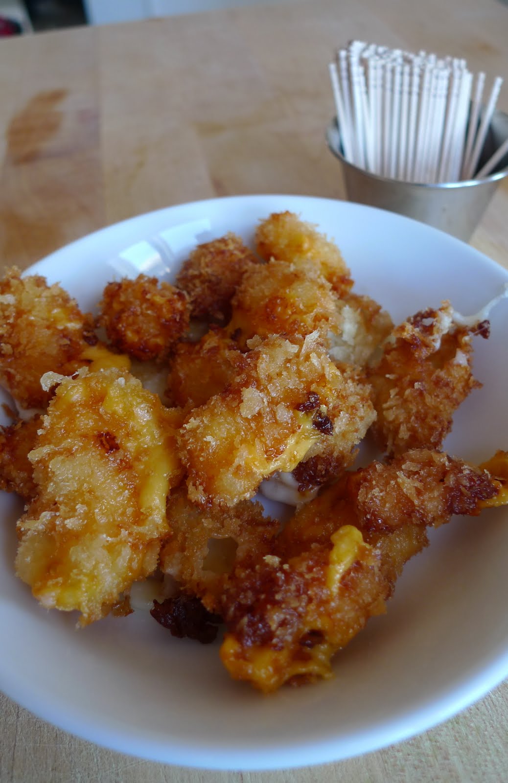 siriously delicious Fried Cheese Curds