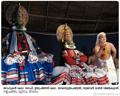 Kalamandalam Gopi as Bahukan, Kalamandalam Balasubrahmaniam as Rithuparnan and Margi Vijayakumar as Sudevan in Nalacharitham Moonnam Divasam Kathakali Kalamandalam Gopi as Bahukan, Kalamandalam Balasubrahmaniam as Rithuparnan and Margi Vijayakumar as Sudevan in Nalacharitham Moonnam Divasam Kathakali