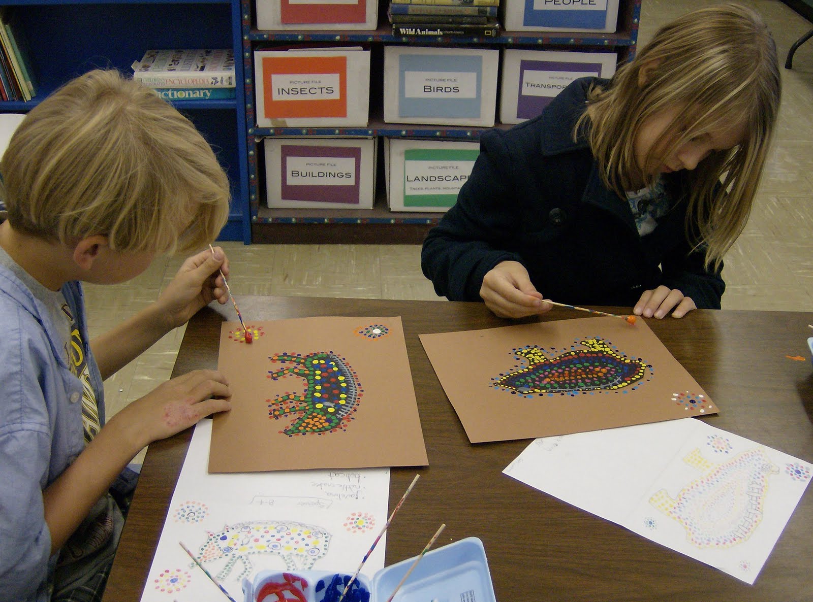 Zilker Elementary Art Class: 4th Grade Aboriginal Dot Paintings