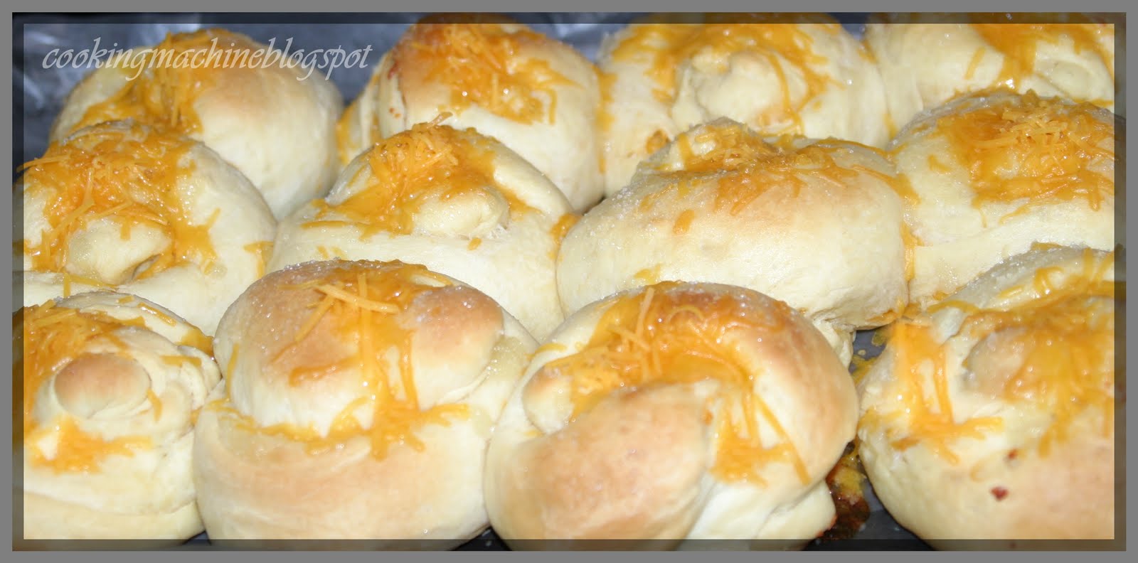 Asian Cooking and More... Ensaymada ( Ensaïmada)