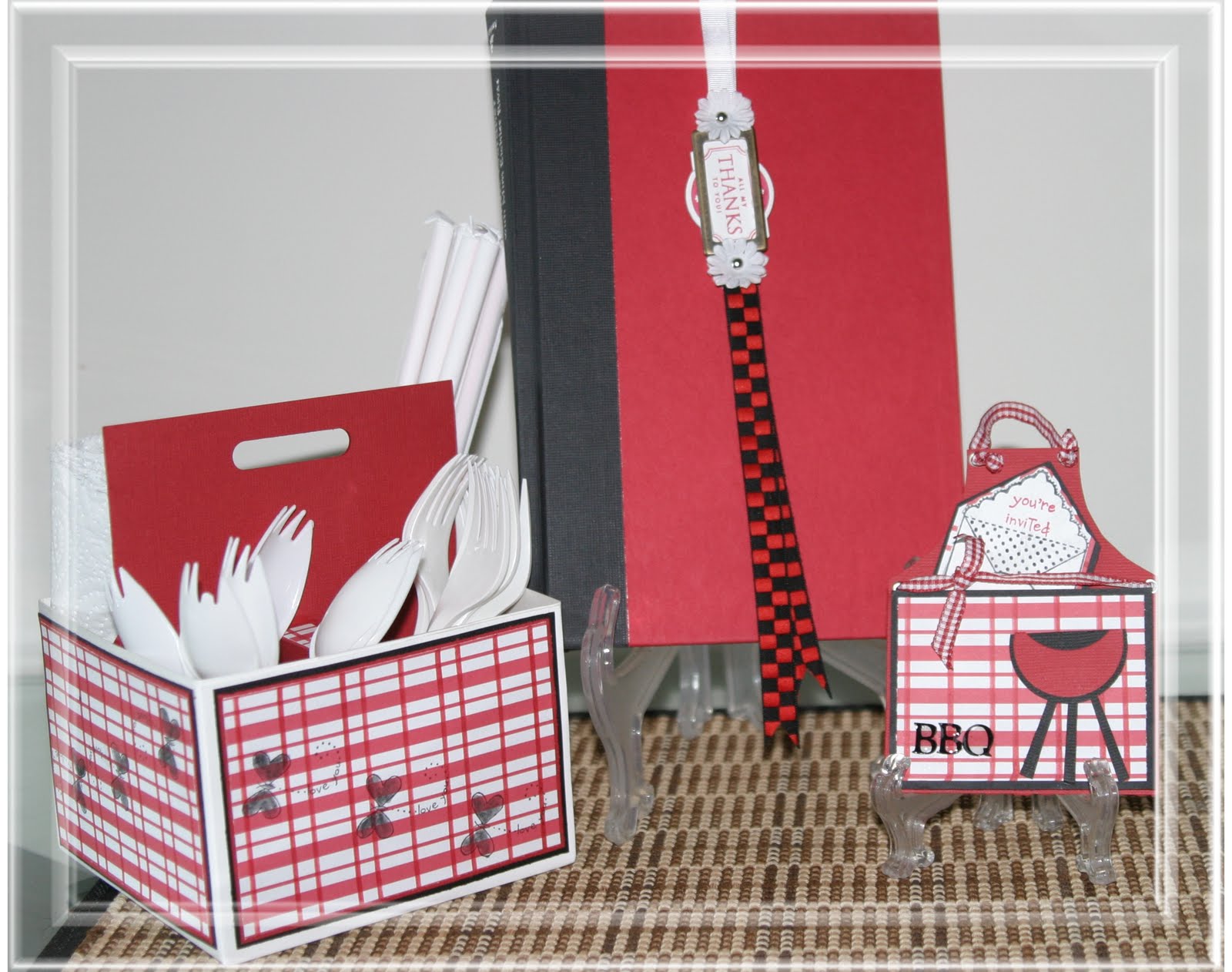 Jinky's Crafts & Designs Picnic Caddy Tutorial