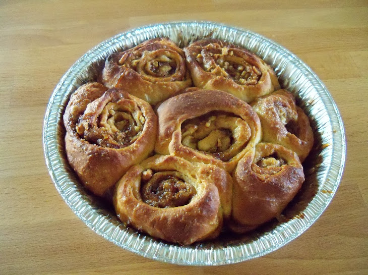 Cinnamon Nut Rolls