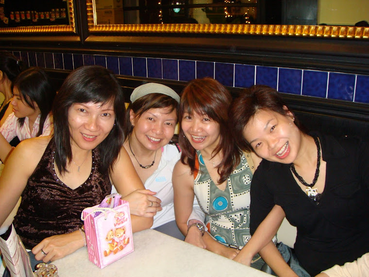 Bee Lee's bday..@ New World's Park