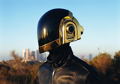 20 Cool and Creative Motorcycle Helmet Designs (20) 2