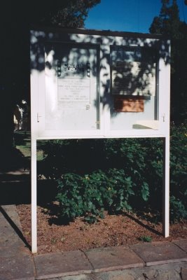 [AAA012a.jpg]