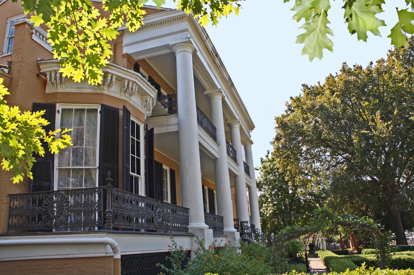 Southern Lagniappe Haunted Houses of Vicksburg Part II Cedar Grove