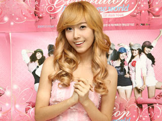 [Wallpaper] Tất cả wall của công chúa up vào đây SNSD+Jessica+First+Asia+Concert+Backstage+Pictures+%281%29