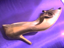 Zapato Tiffany dorado pvp 42€