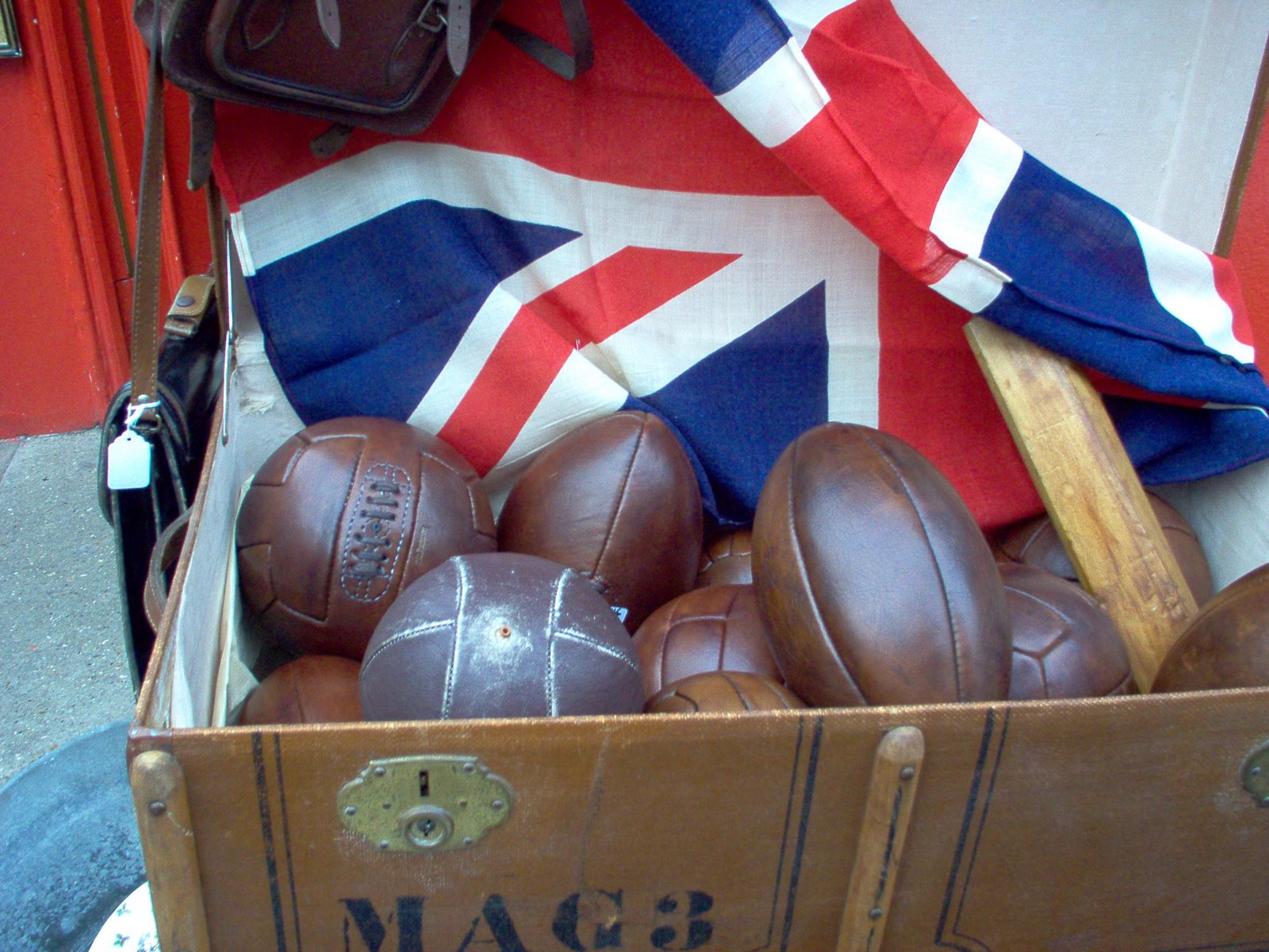 [Portobello+Market+12.JPG]