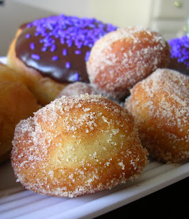 Cinnamon Sugar Donut Holes