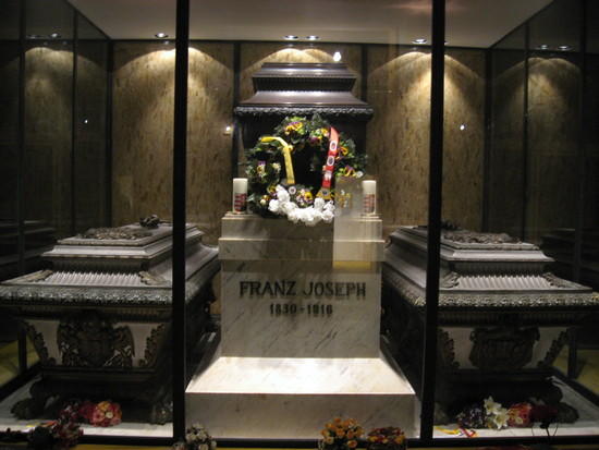 Frans+Josefs+Tomb.jpg