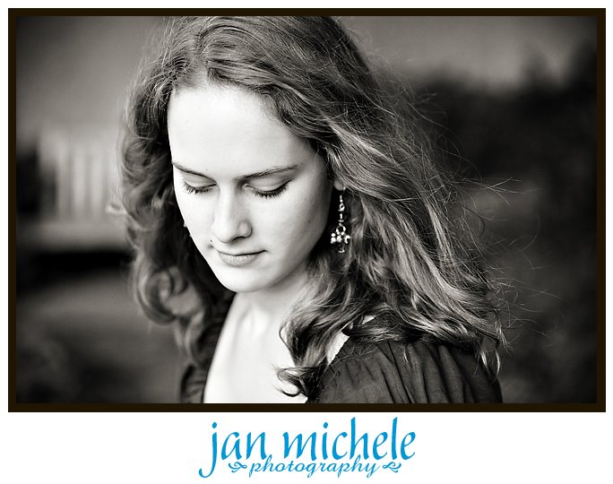 black and white senior picture