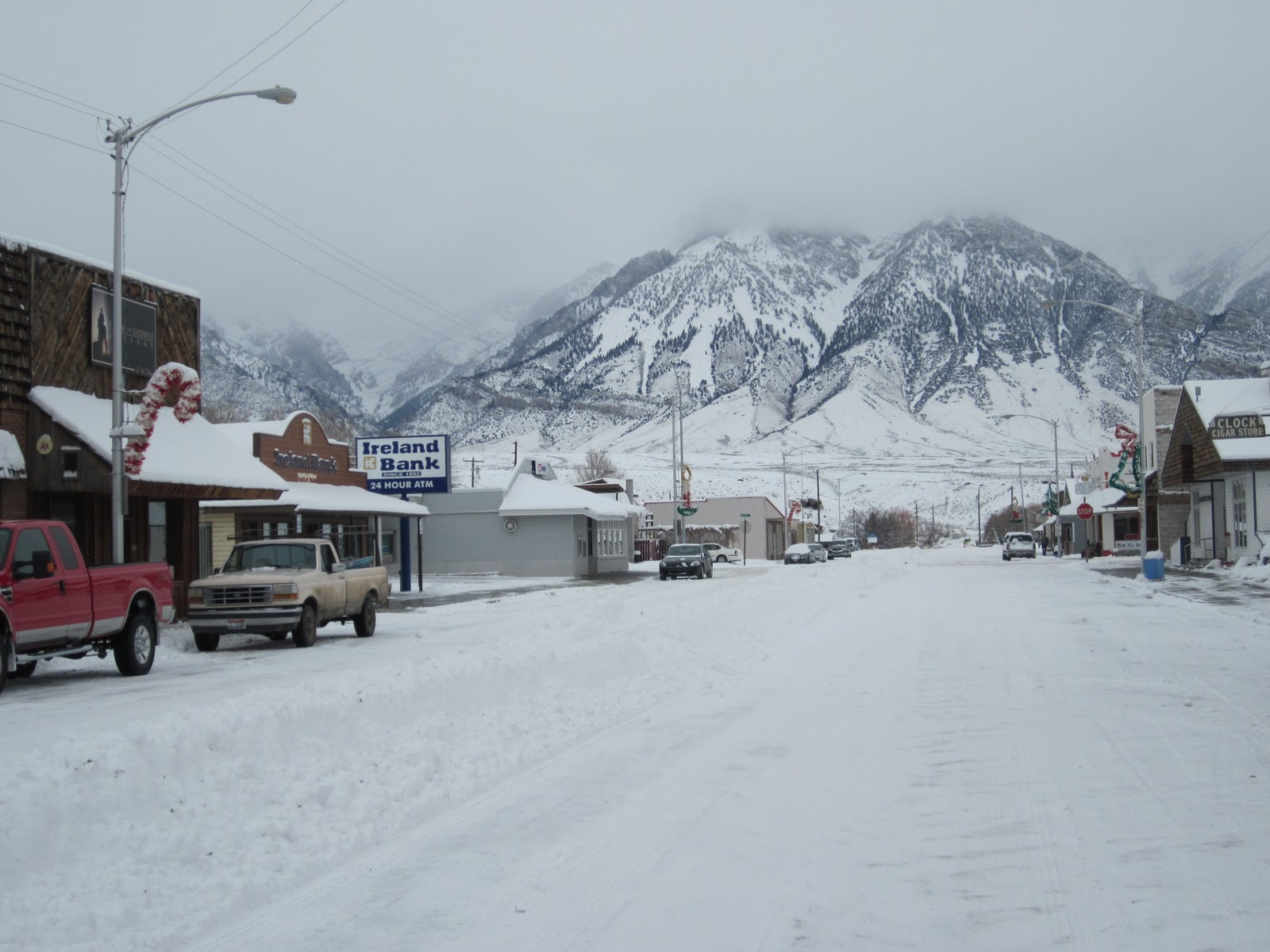 Mackay, Idaho 83251 SNOW in Mackay Idaho NO SCHOOL and INL Buses Not